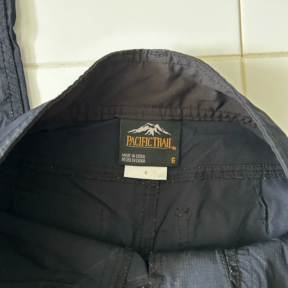 Women's Black Hiking Pants - Picture 3 of 3